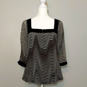 Mod Print 3/4 Babydoll Blouse